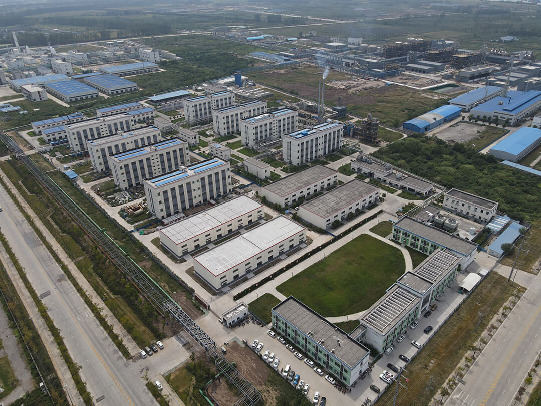 Завод компании «Август» в КНР начал выпуск действующих веществ для гербицидов